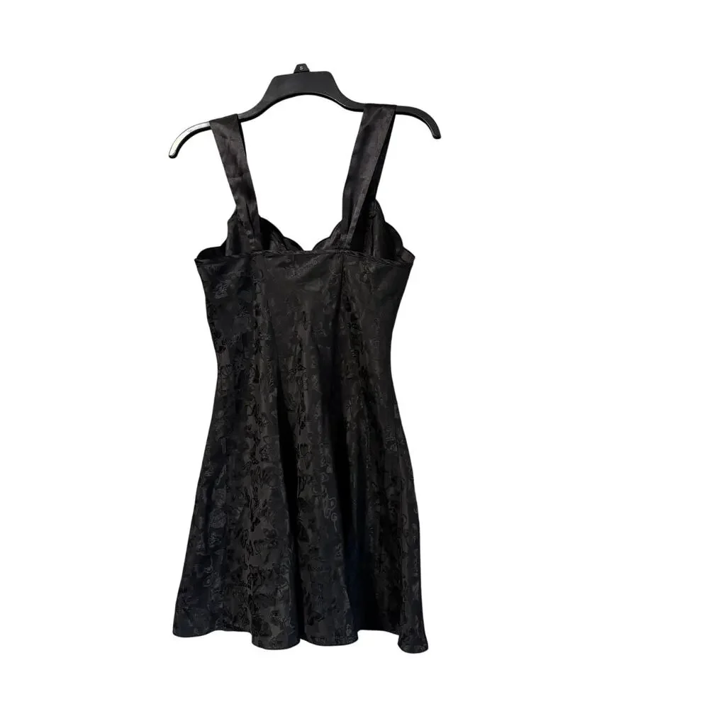 Erika Taylor Intimates add touch